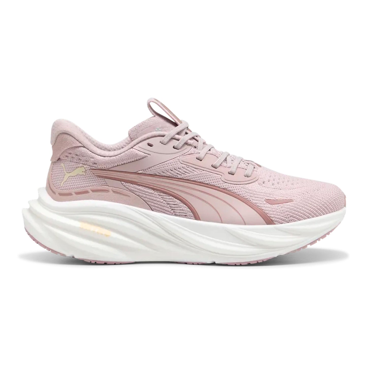 Puma Magnify Nitro 3 Neutral running shoe Women - pink, white