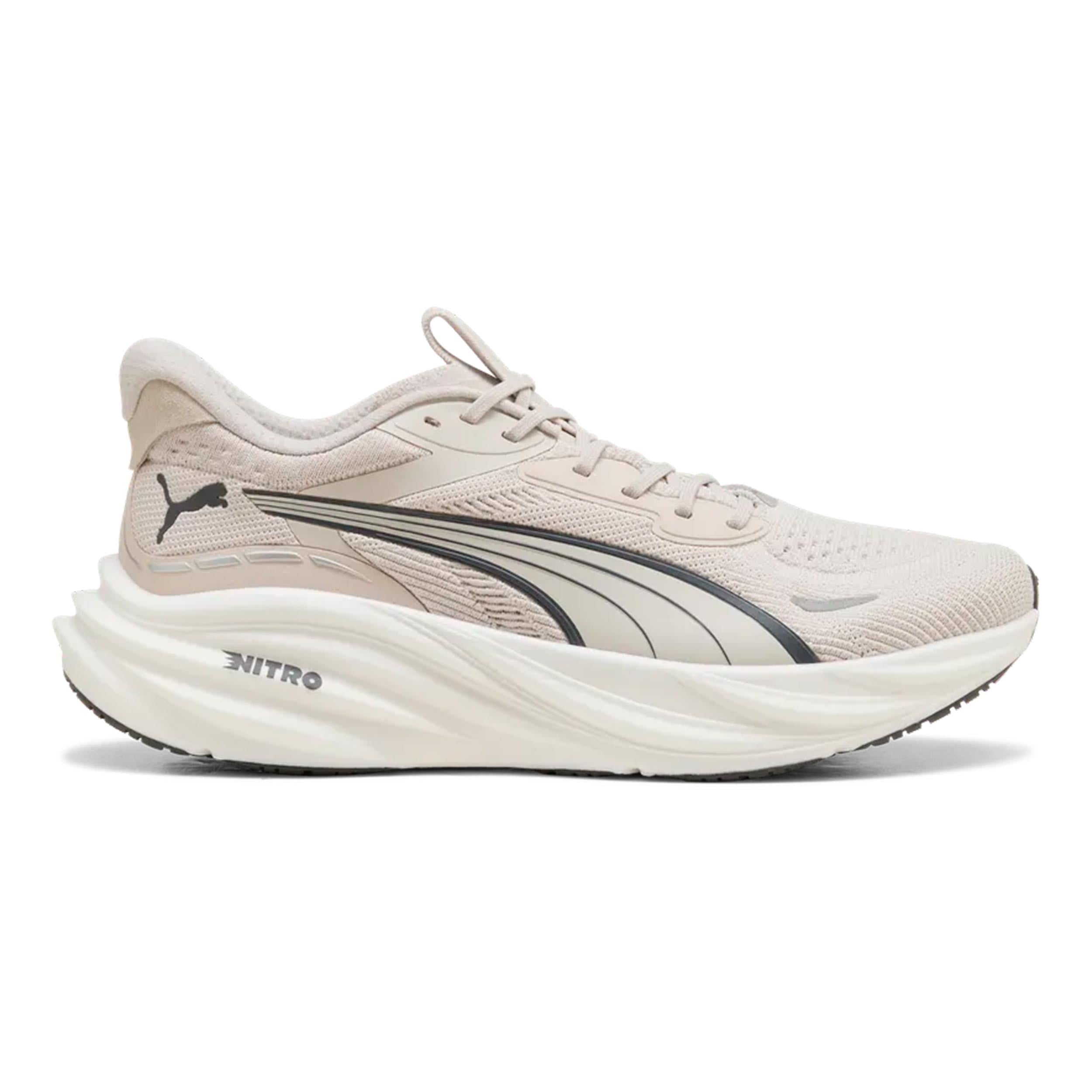 Puma Magnify Nitro 3 Neutral running shoe Men - beige, black