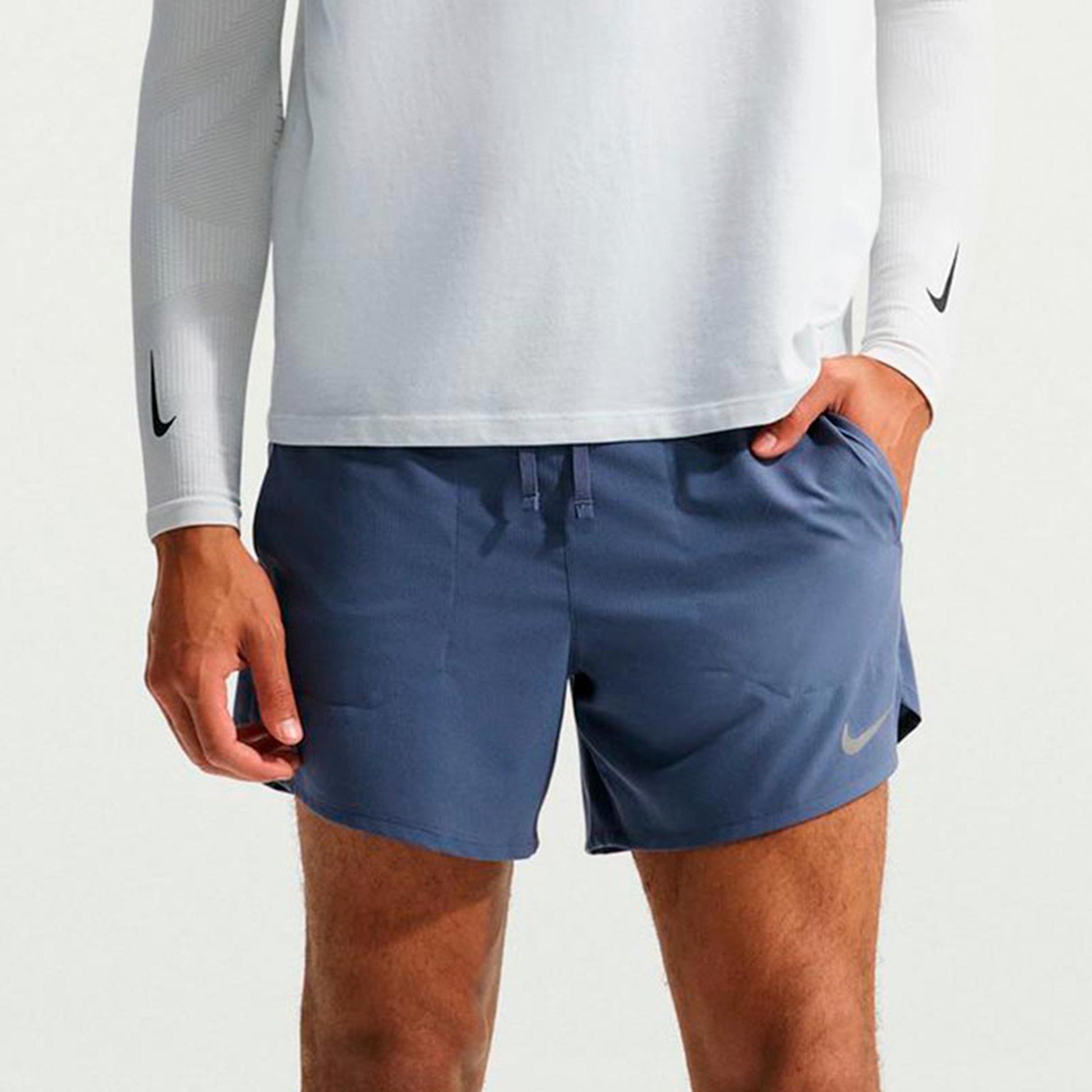Nike Stride 5in  Running shorts Men - blue grey, silver