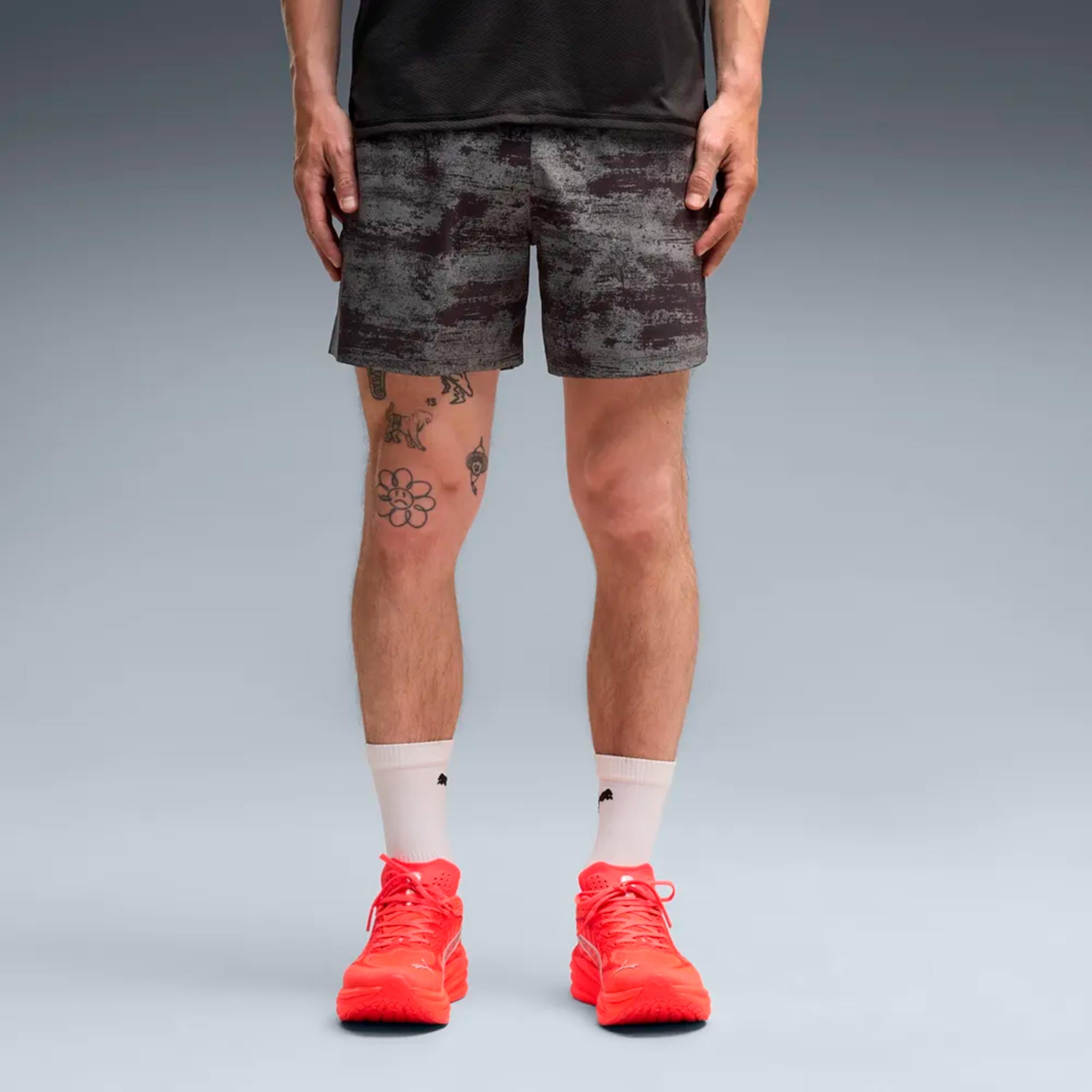 Puma Dreamrun Brightstride AOP 5in  Running shorts Men - black