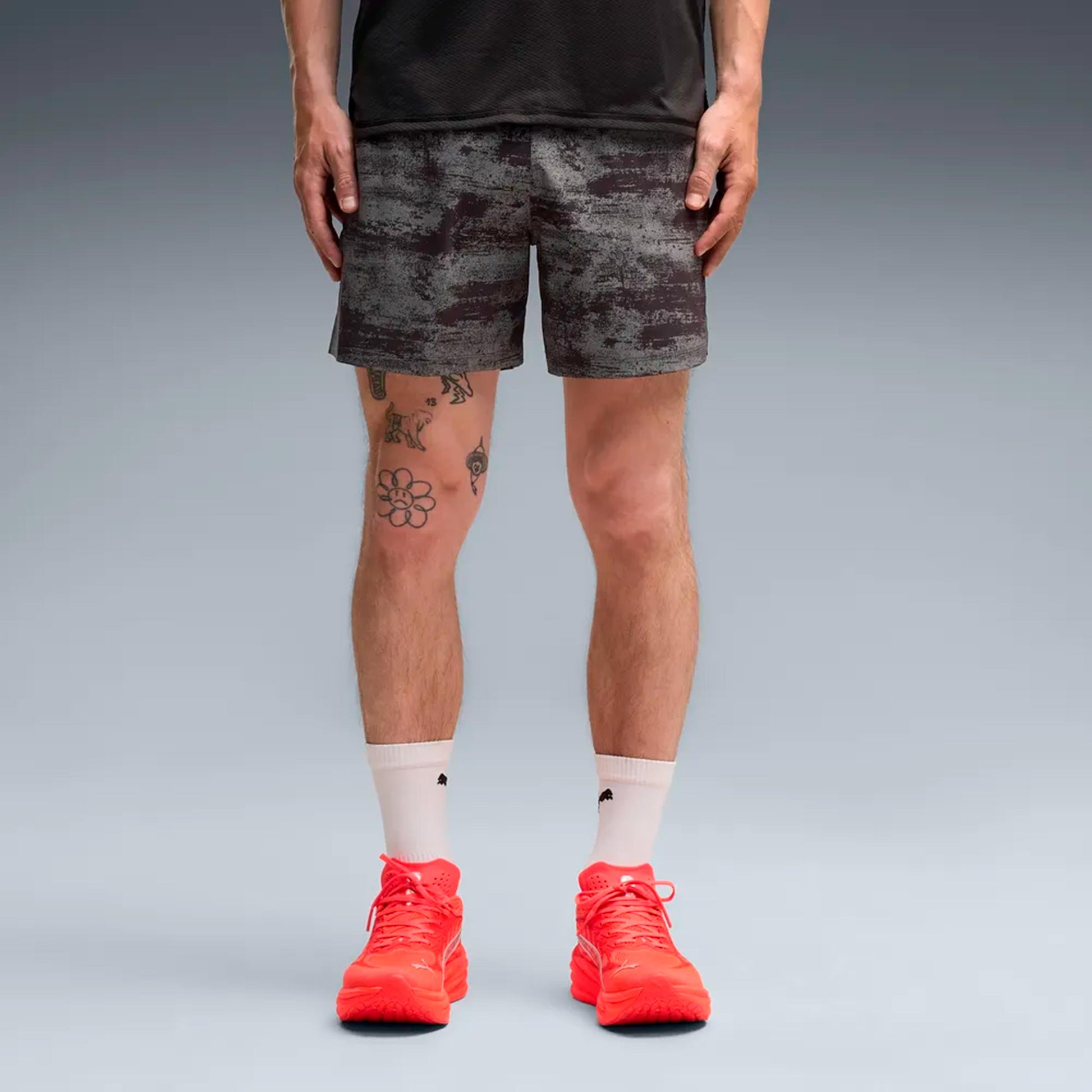 Puma Dreamrun Brightstride AOP 5in  Running shorts Men - black