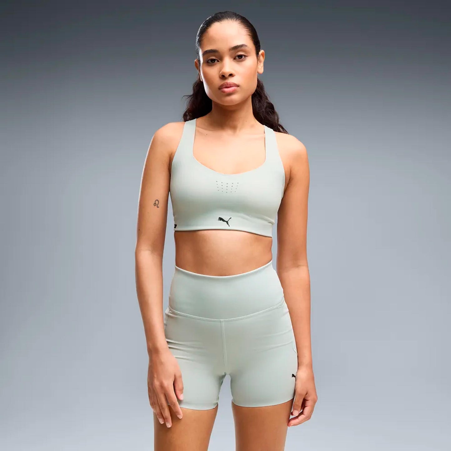 Puma PWRMODE  Sports bras Women - light green