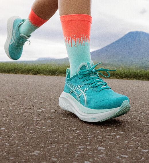Running Point Buy running shoes running clothes accessories online Running Shop