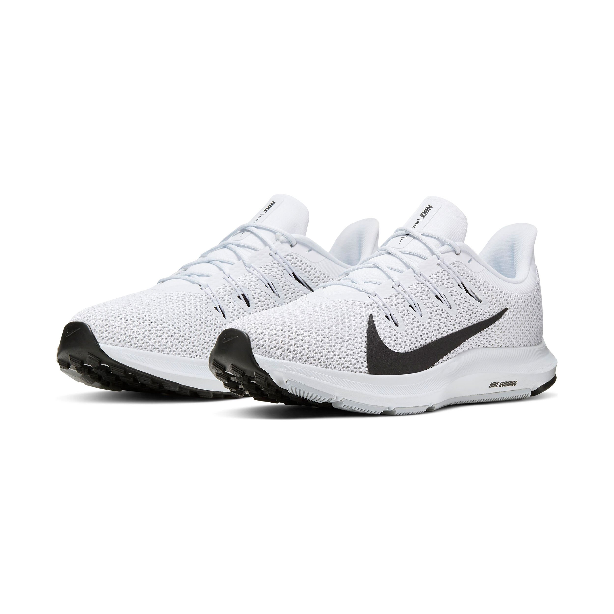 Nike performance on sale quest