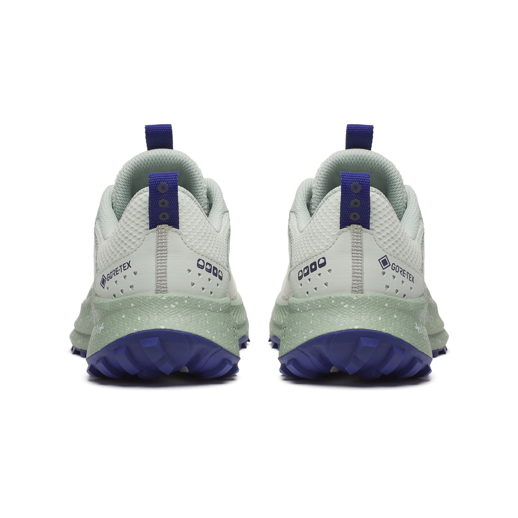 Saucony