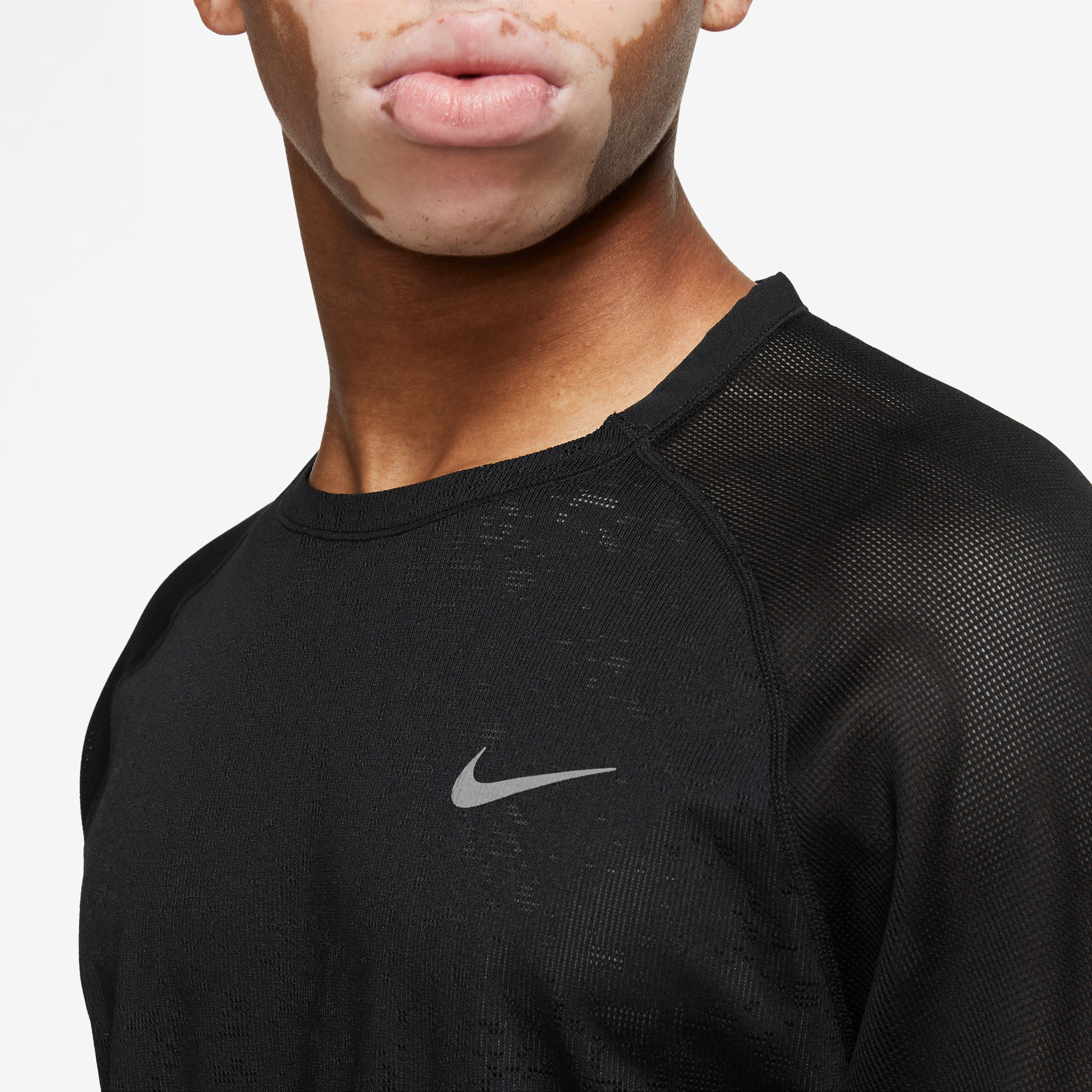 Nike techknit shop