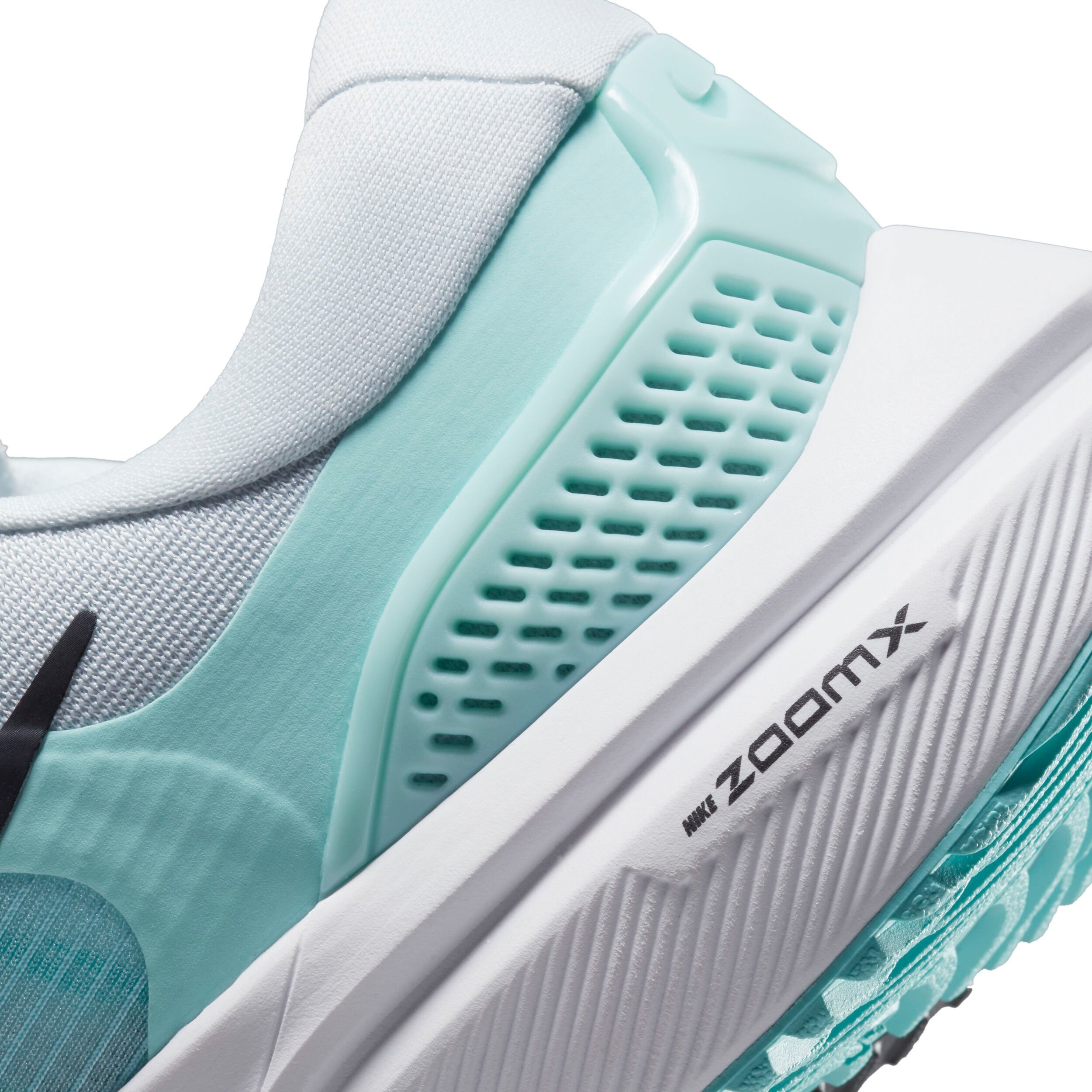 Buy Nike Air Zoom Vomero 15 Neutral Running Shoe Women Turquoise Lightgrey in size 44 online Running Point UK