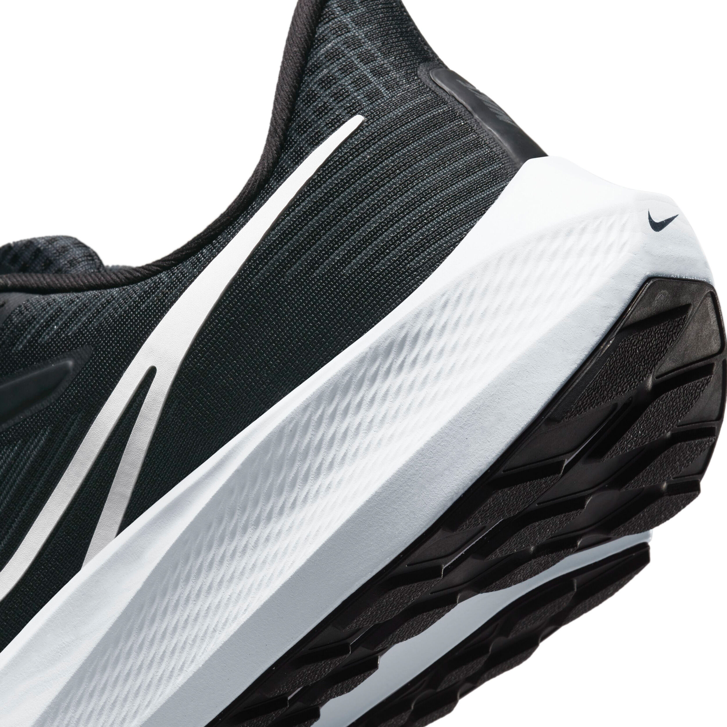 Nike air zoom pegasus noire hot sale