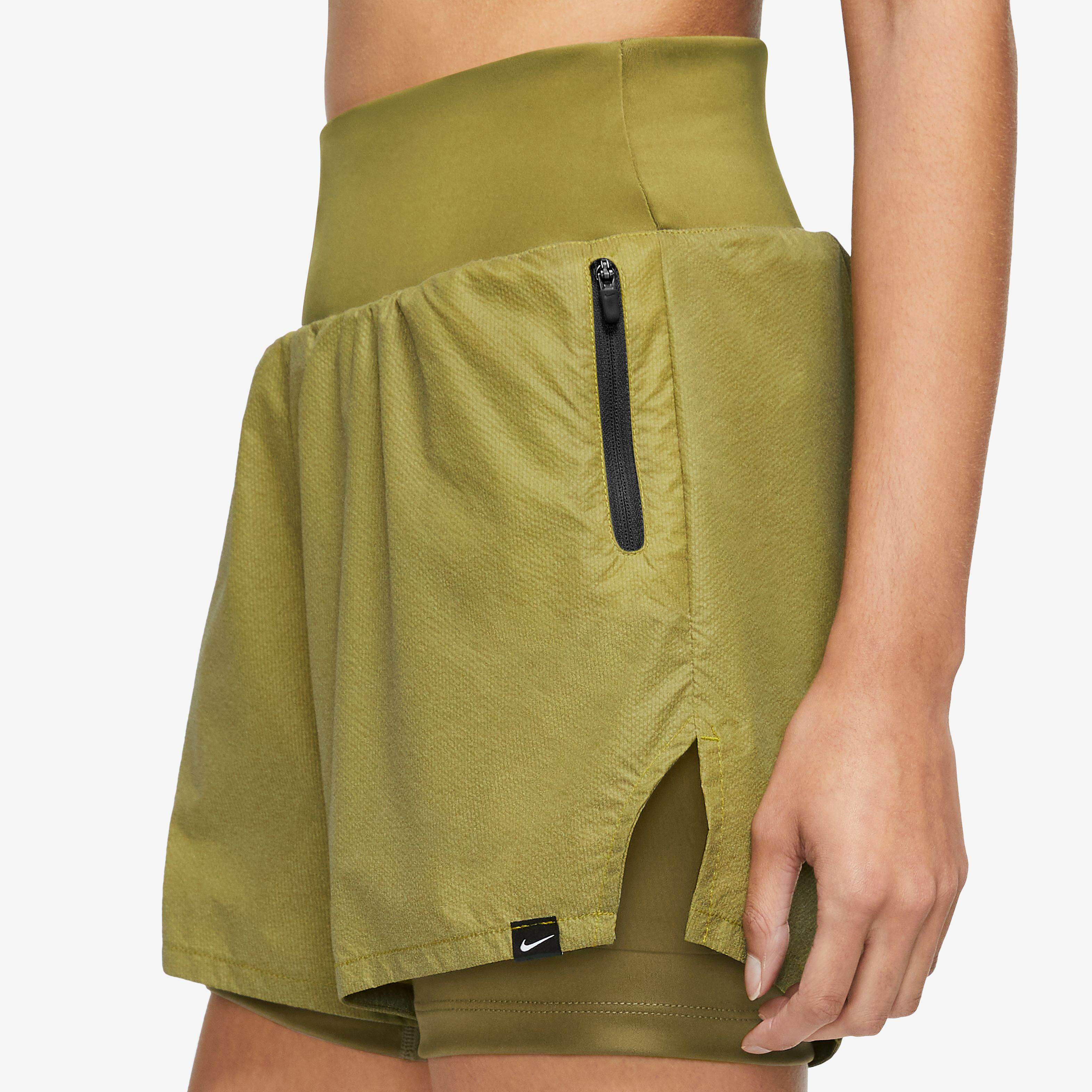 Women's dri fit khaki shorts deals