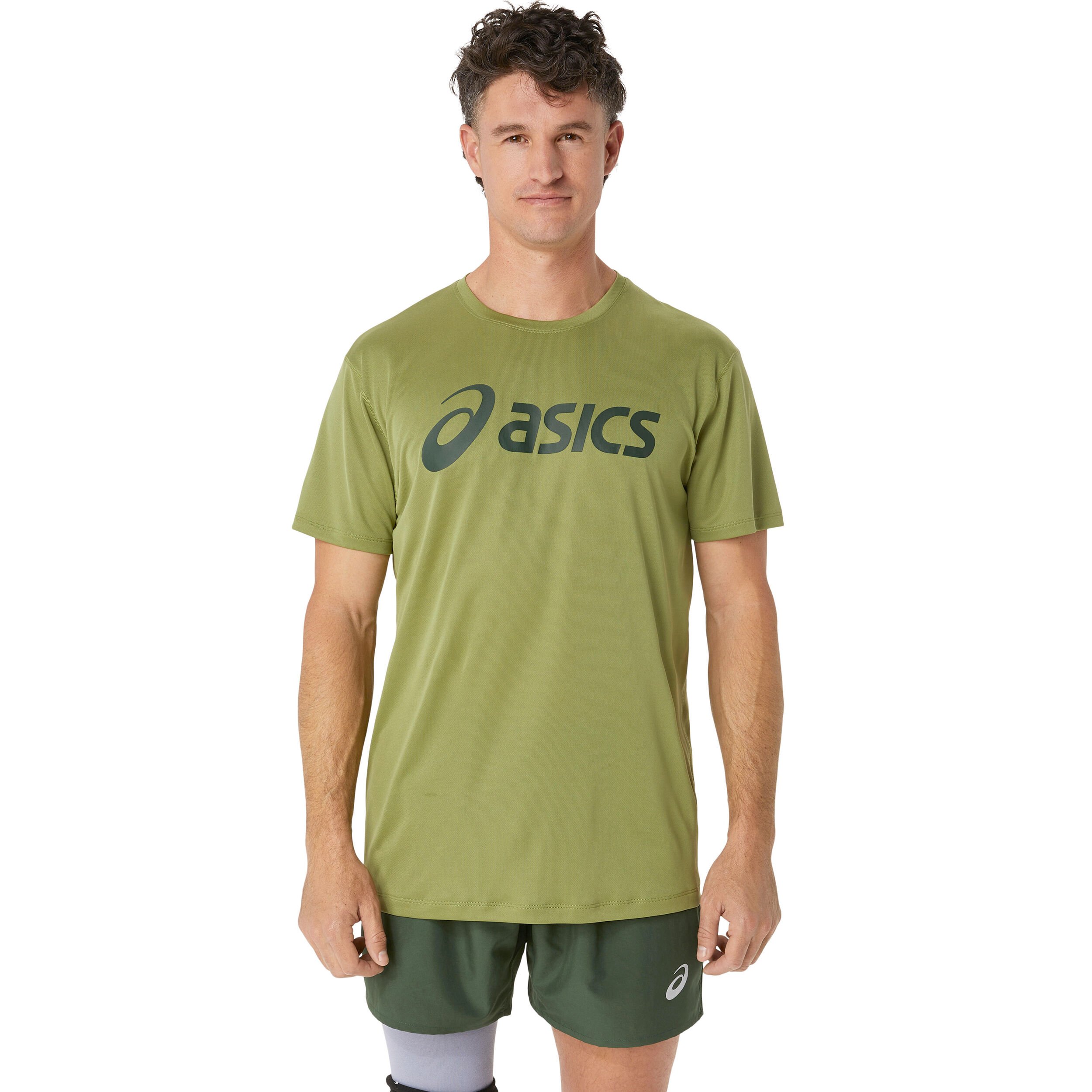 Asics t shirt discount new arrivals