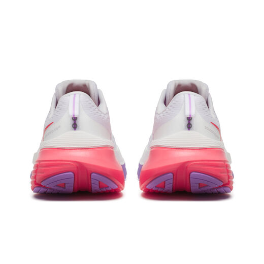 Saucony