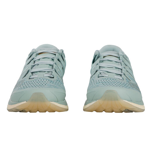 Saucony