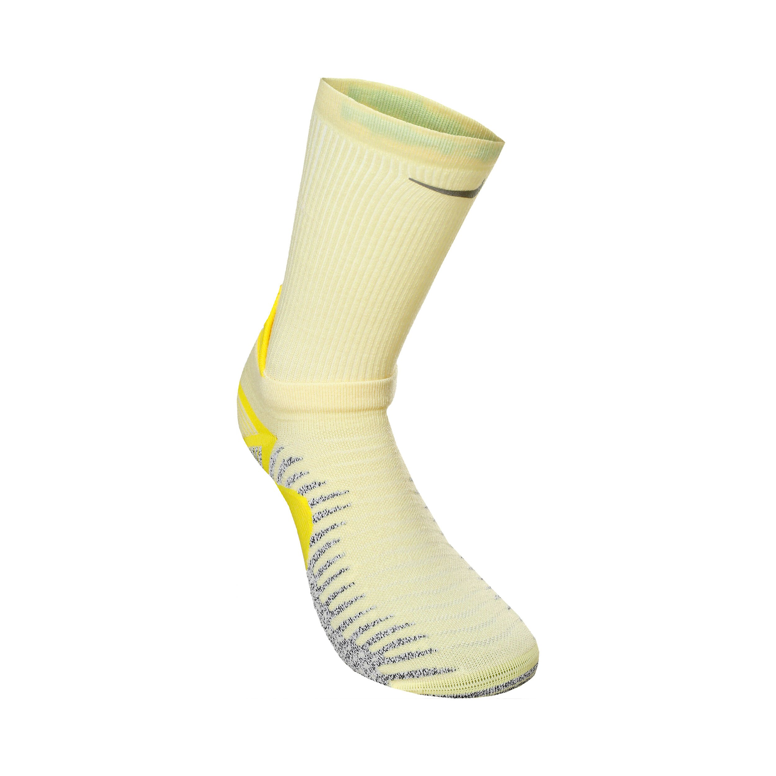 Nike grip socks running top