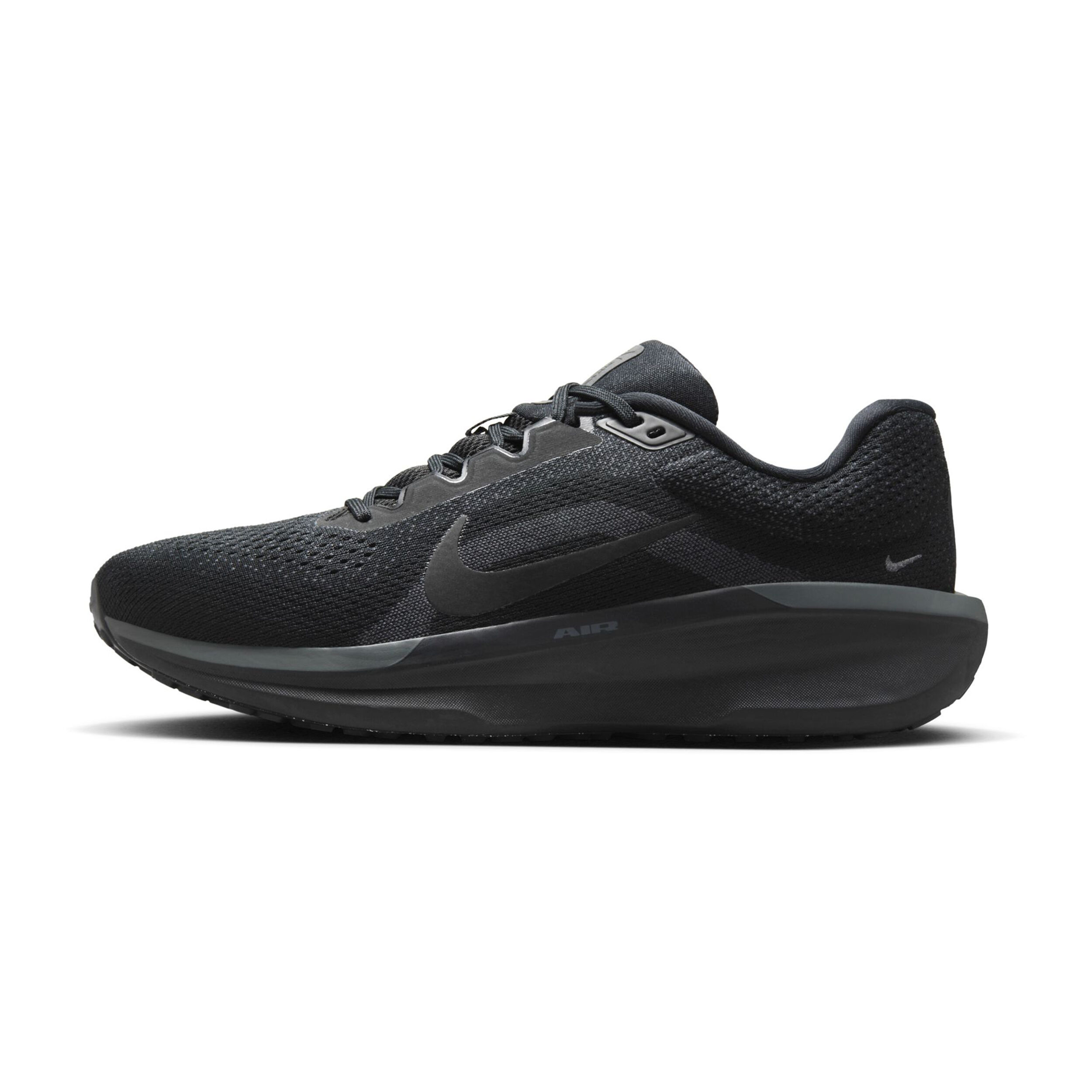 Winflo 11 Neutral Running Shoe Men Black