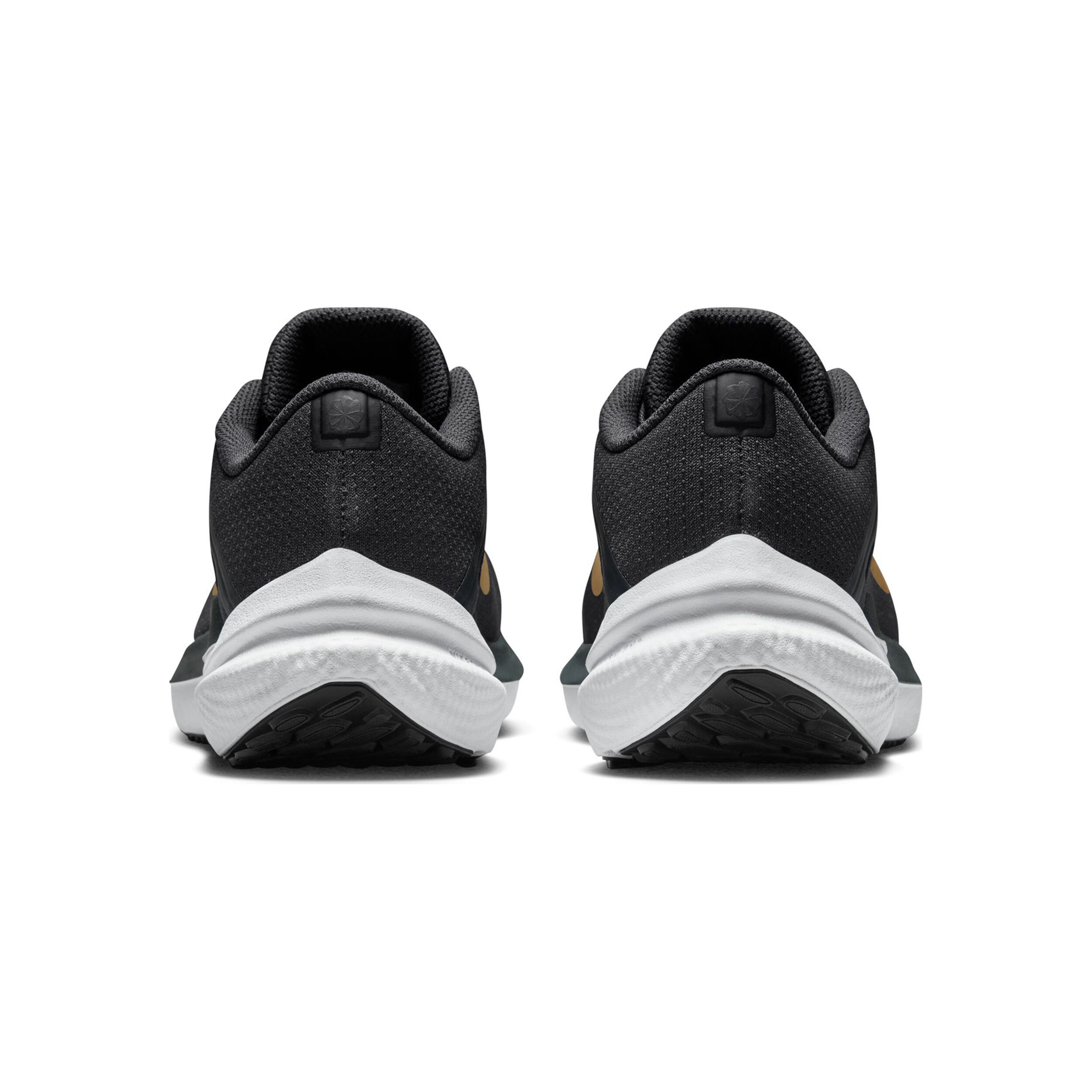 Nike womens winflo 5 running shoe top