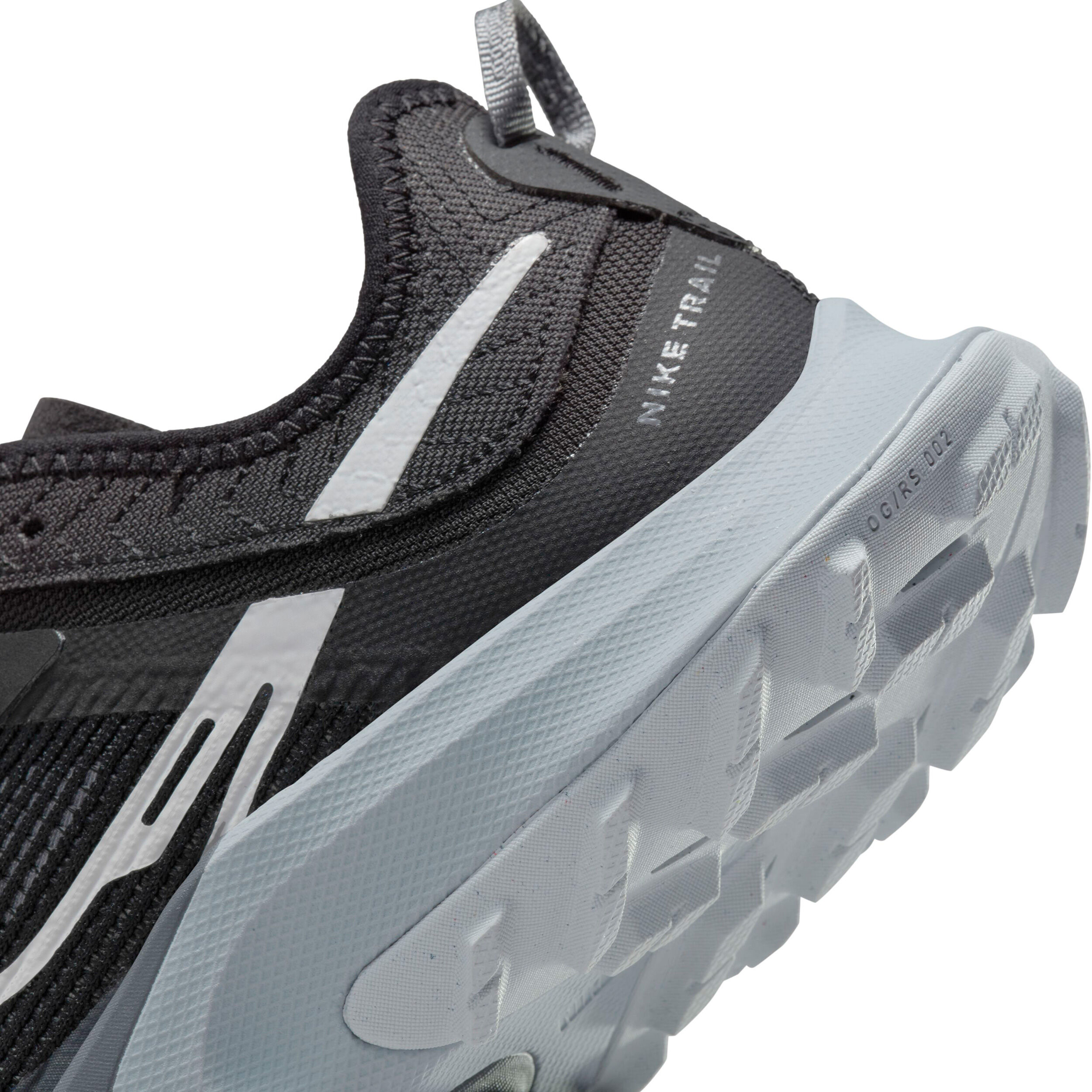 Air Zoom Terra Kiger 8 Trail Running Shoe Women Black Grey