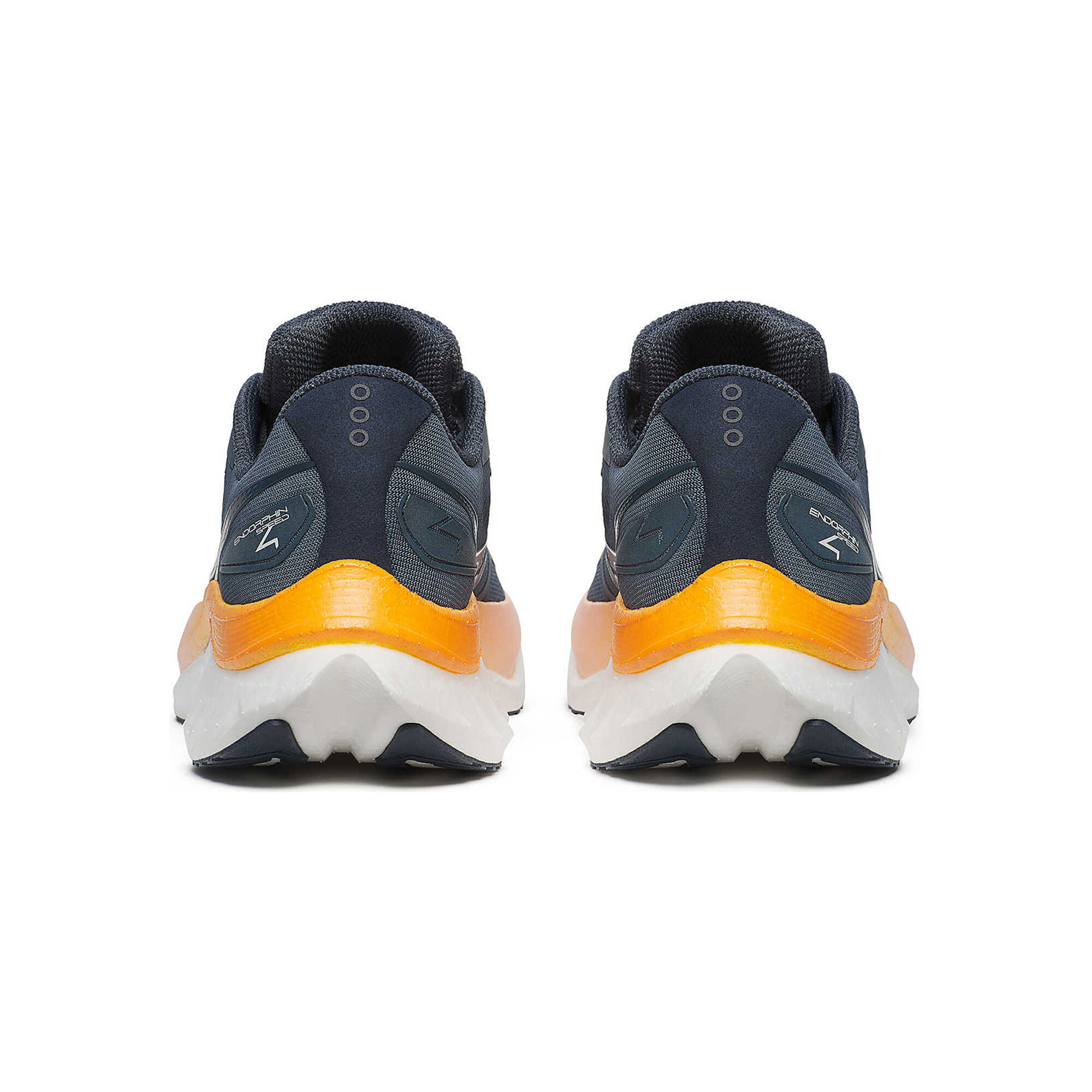 Saucony