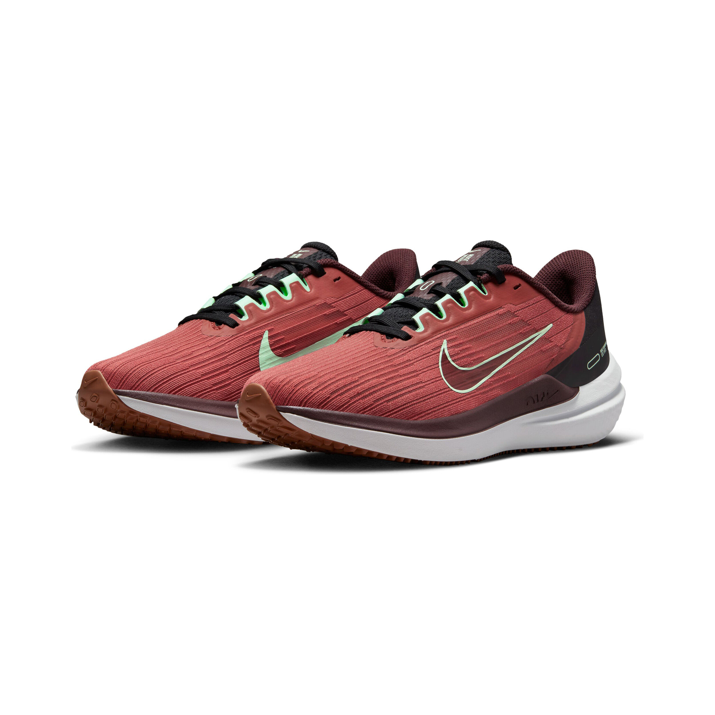 Air Winflo 9 Neutral Running Shoe Women Red Mint