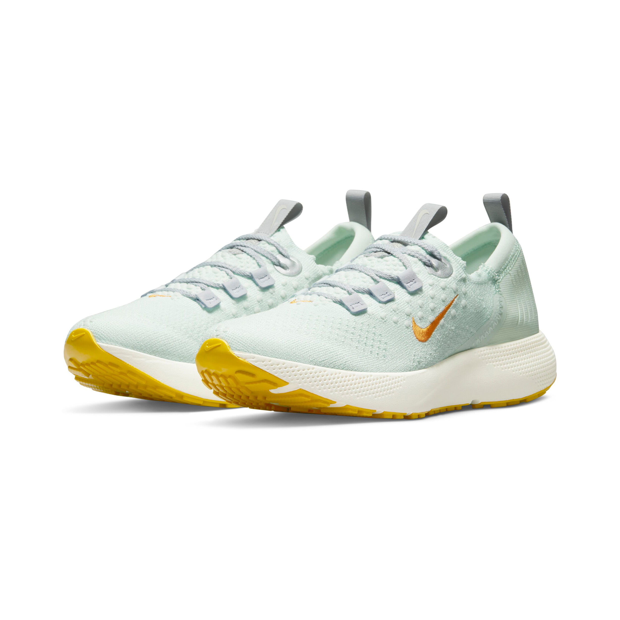 Buy Nike Escape Run Flyknit Neutral Running Shoe Women Green Grey online Running Point UK