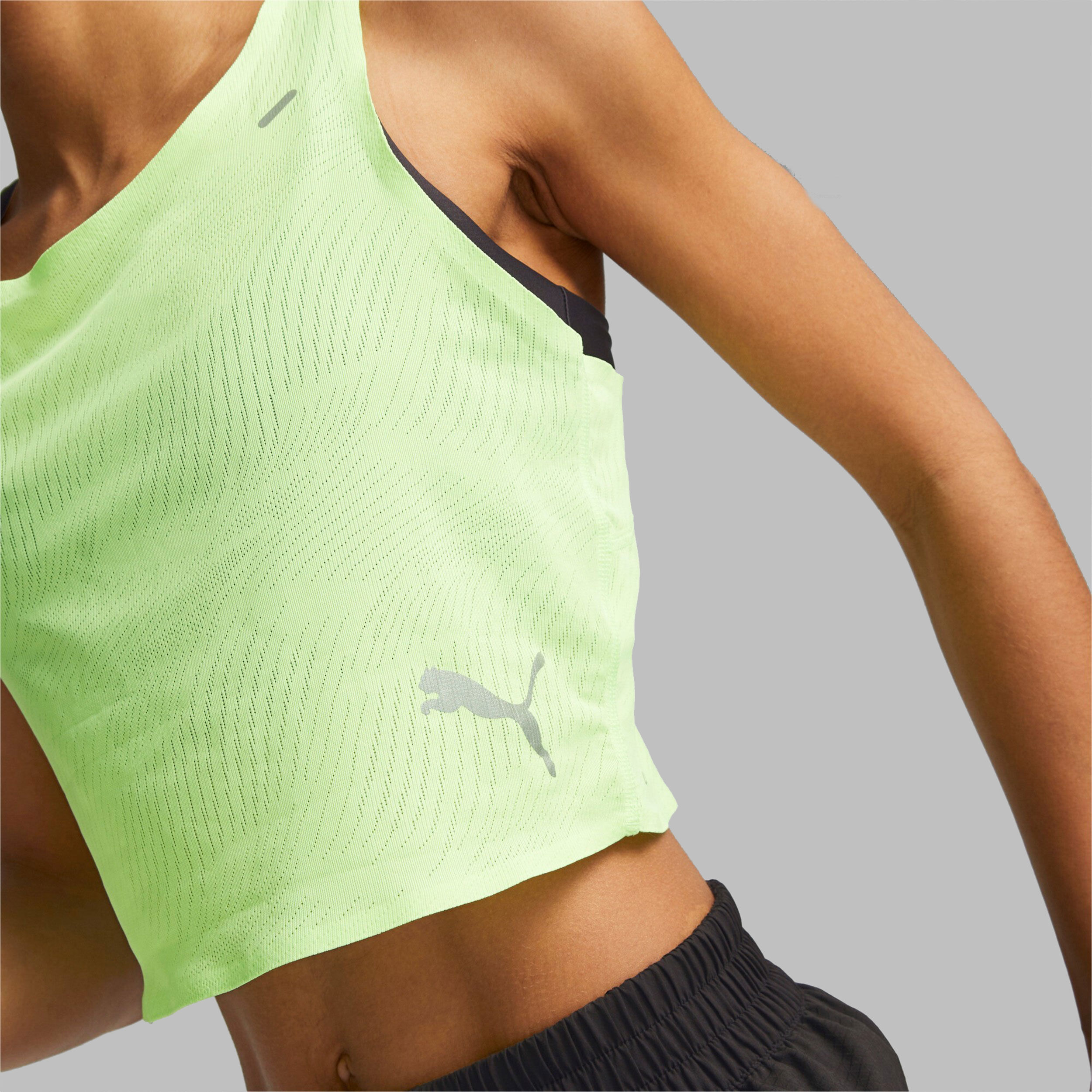 Run Ultraspun Crop Tank Top Women Green