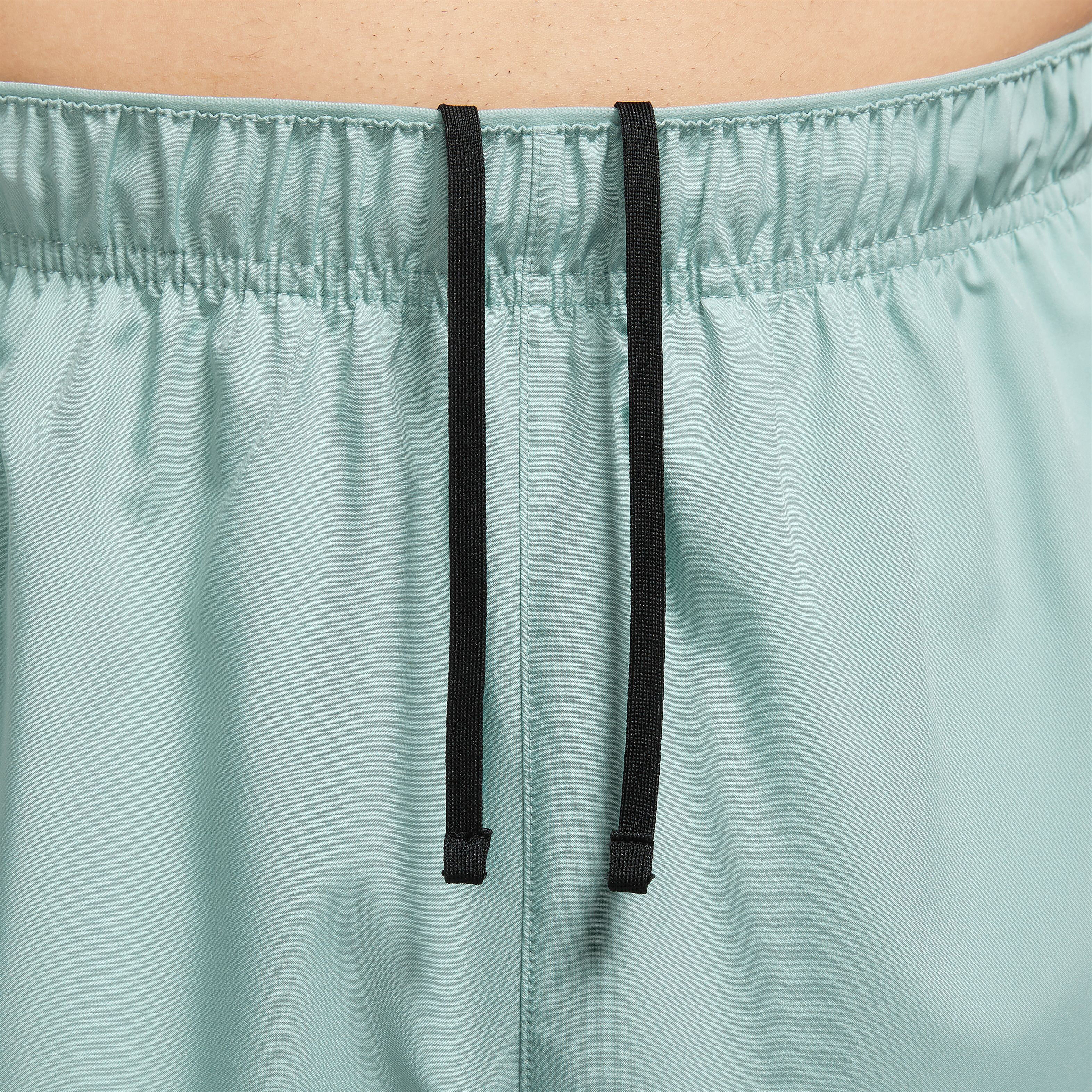 Mint green nike deals clothing