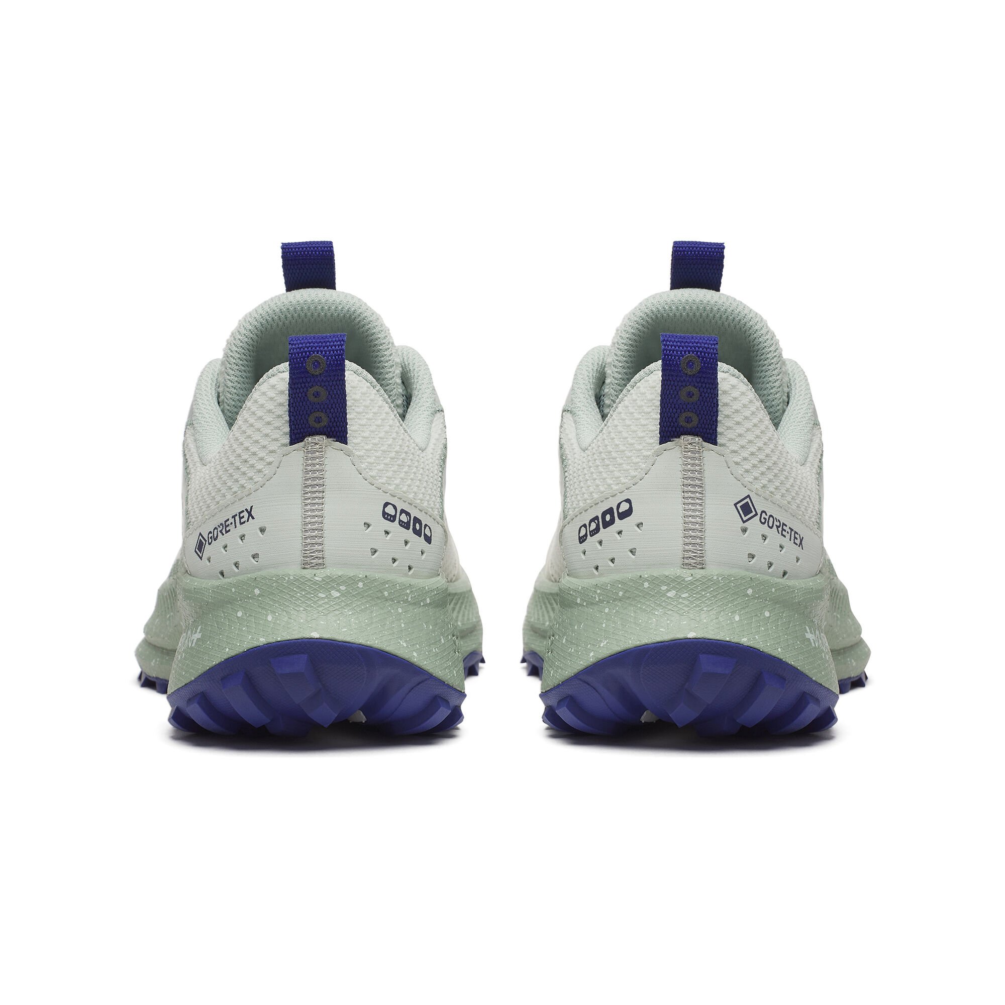 Saucony