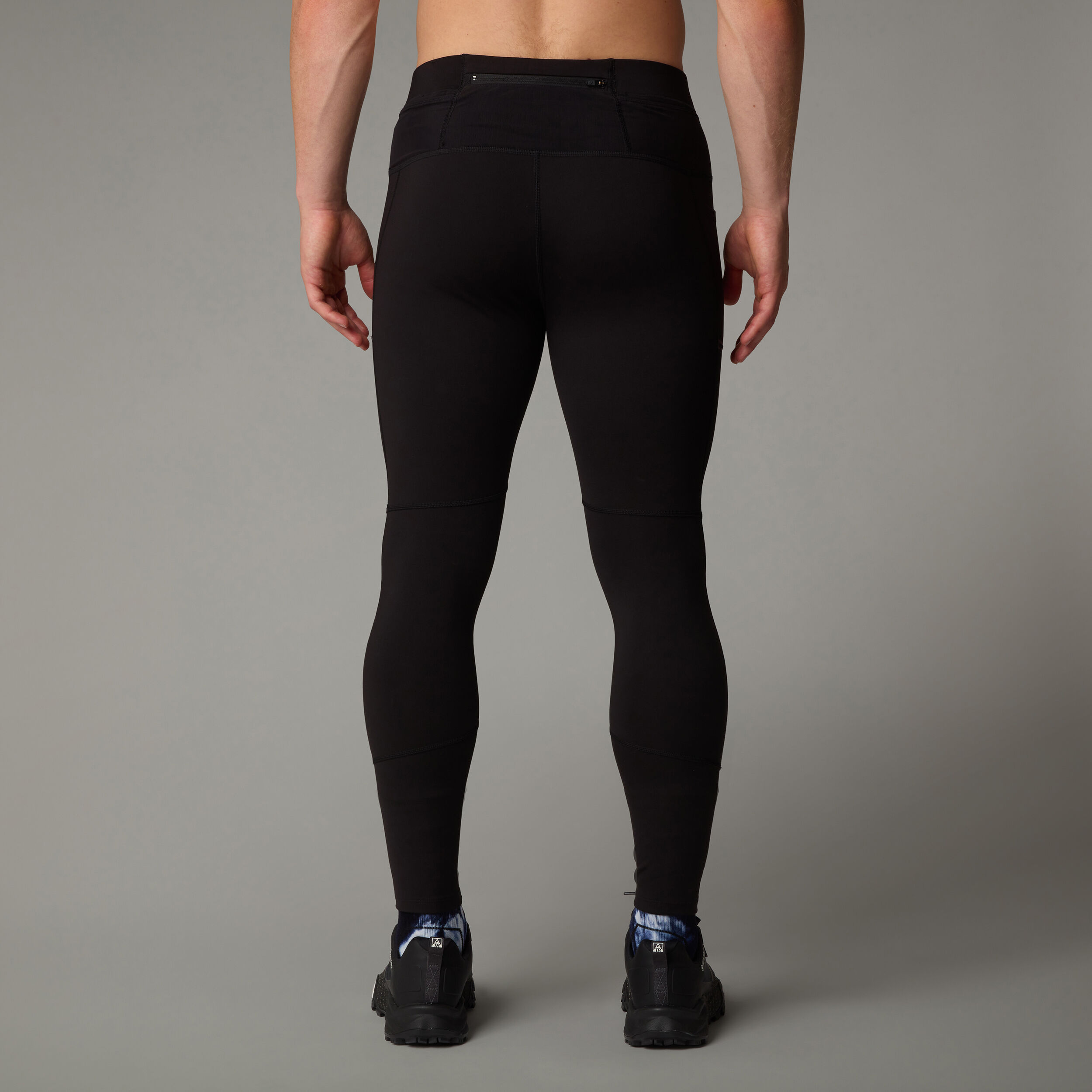 Buy The North Face Winter Warm Pro Running Tights Men Black online Running Point UK