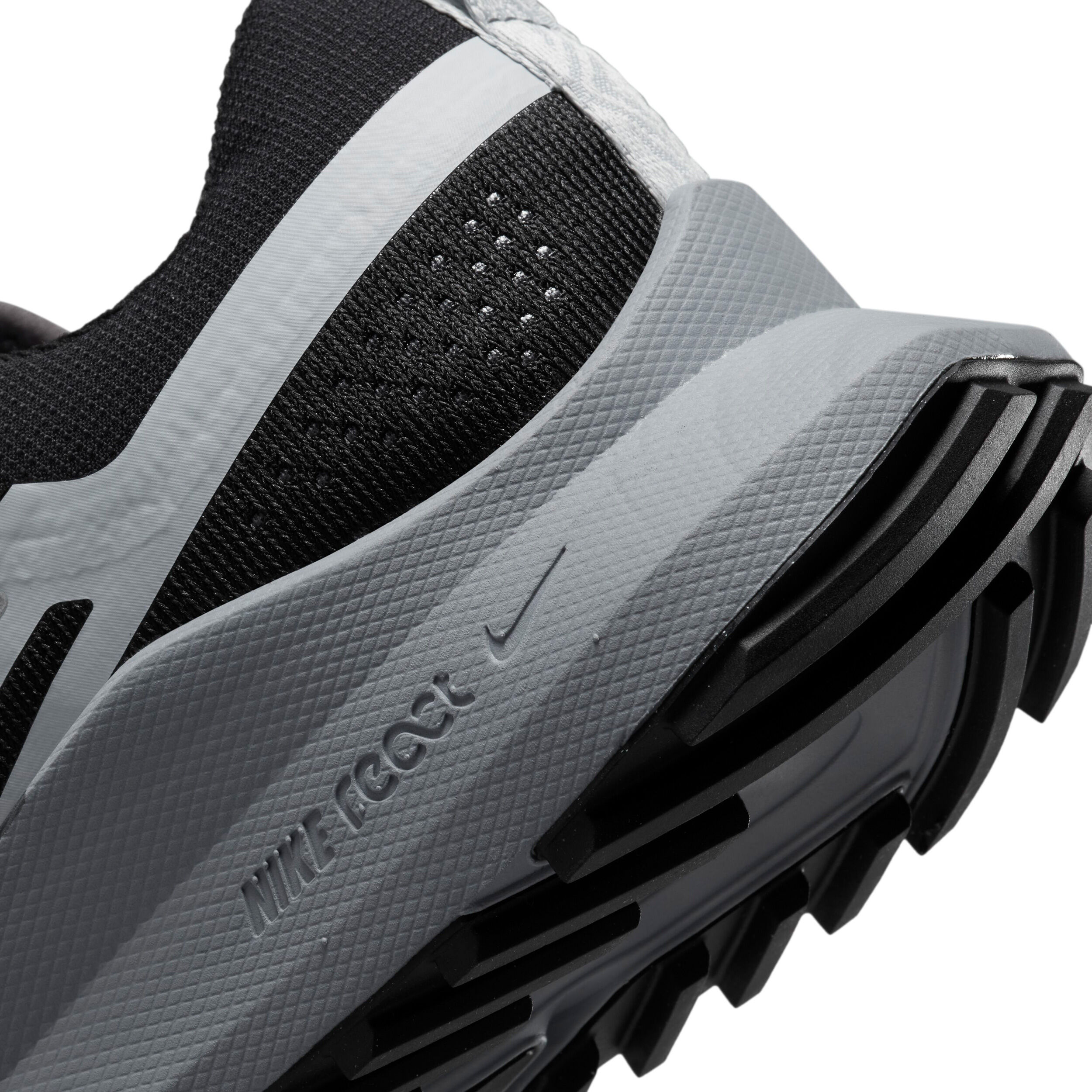 Pegasus 35 mujer negras store