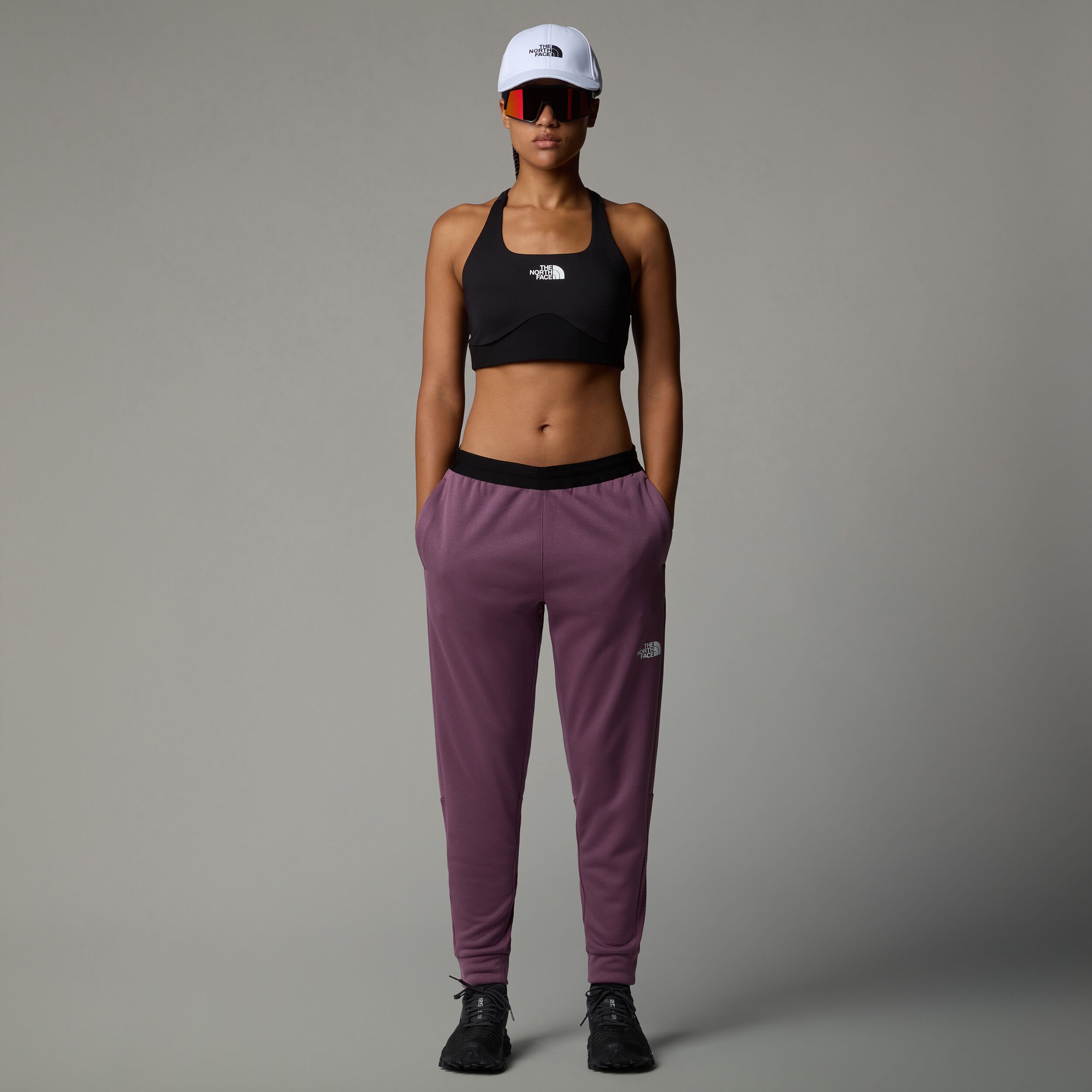 Buy The North Face Mountain Athletics Fleece Running Pants Women Violet online Running Point UK