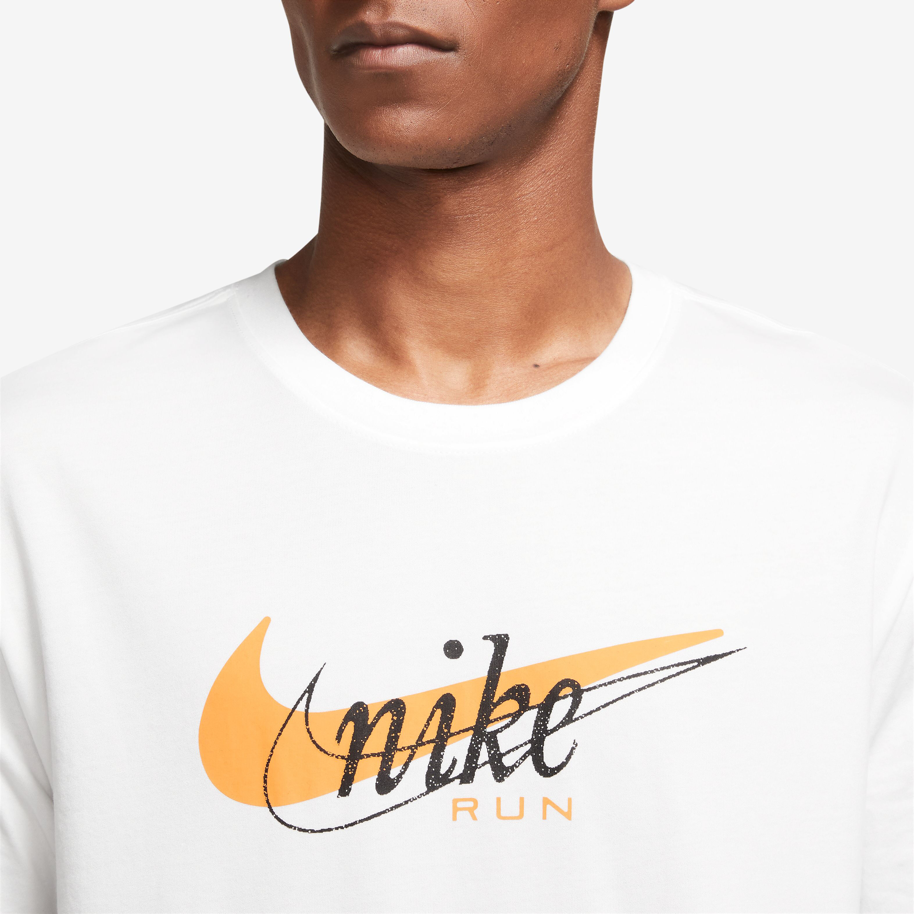 Nike heritage shirt 2025