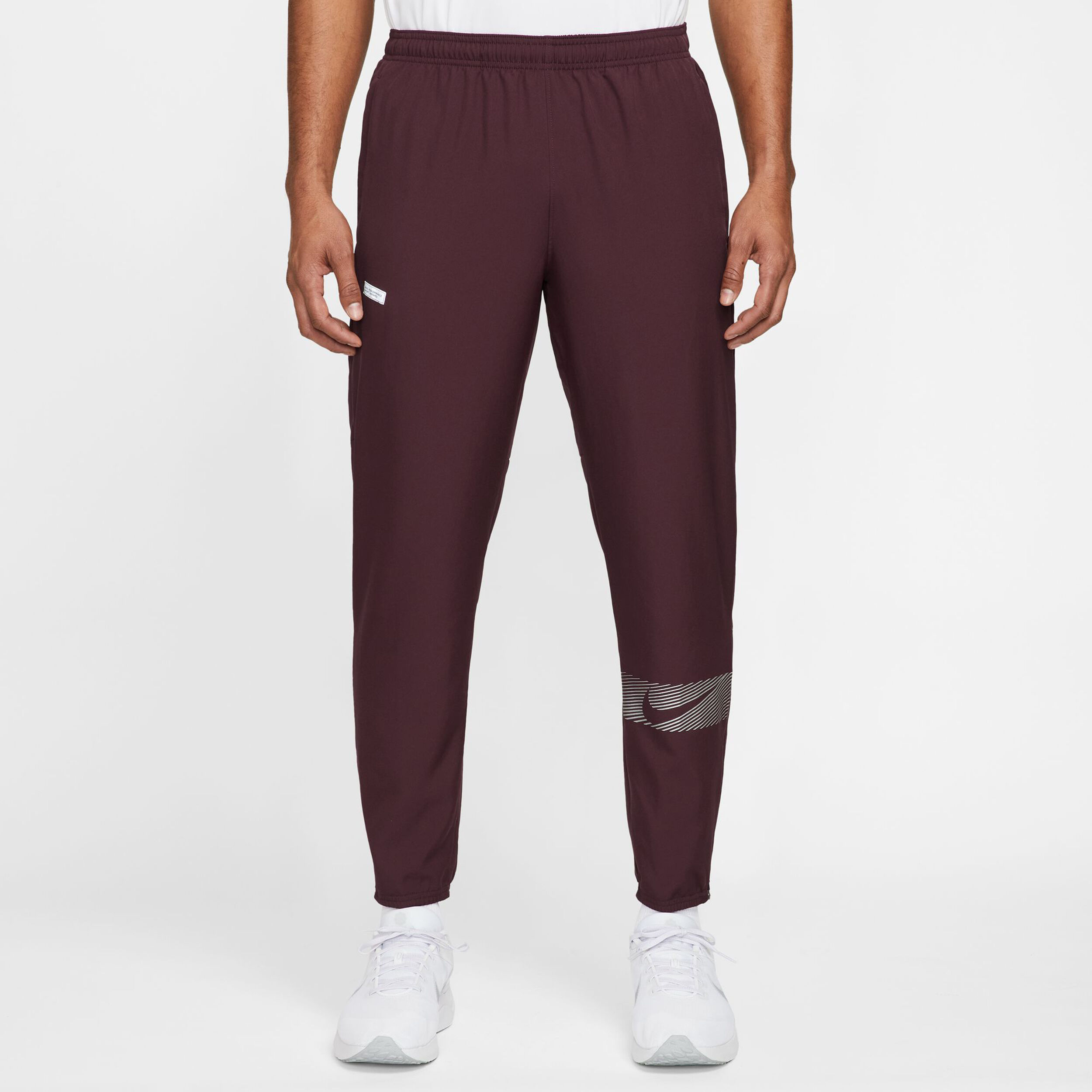 Nike men's flash track pants hot sale