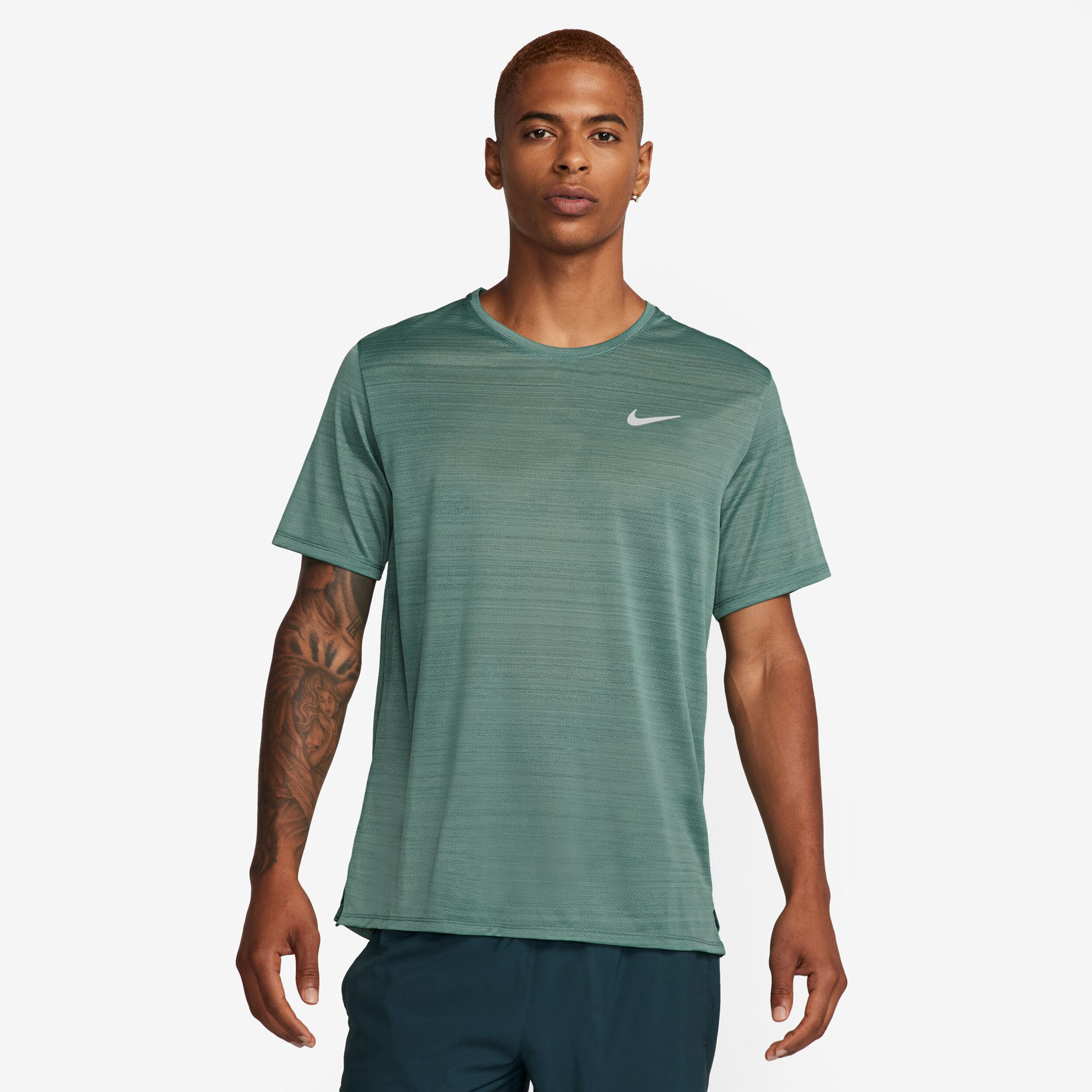 Olive green nike shirt mens shop